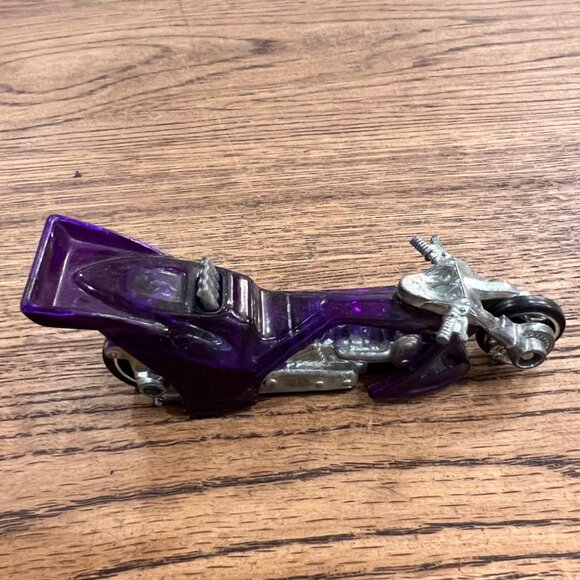 Hot Wheels Purple Motorcycle Dragster Die-Cast Toy Mattel 2000 - Picture 2 of 4